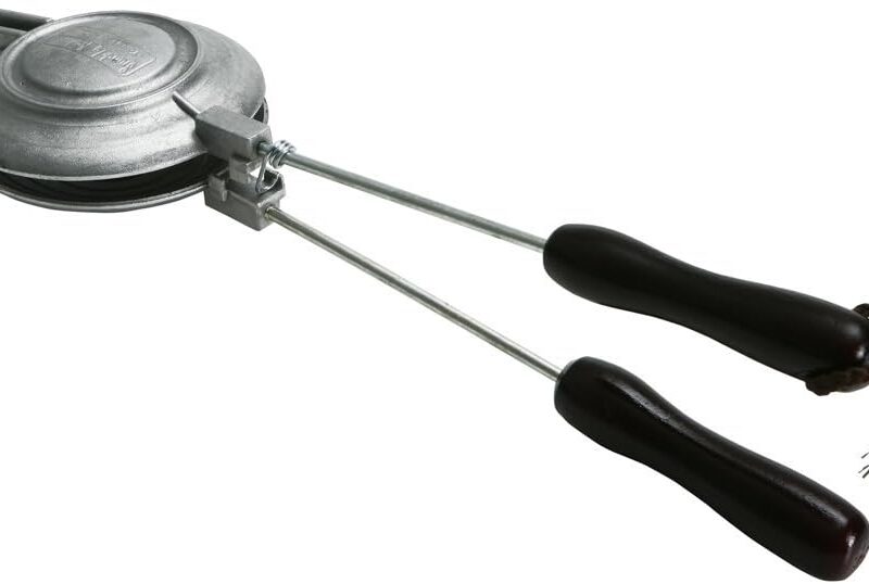 LK’s Round Stainless Steel Jaffle Maker