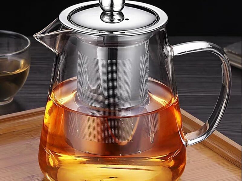 Clear Borosilicate Tea Kettle with Removable Infuser, 950ml