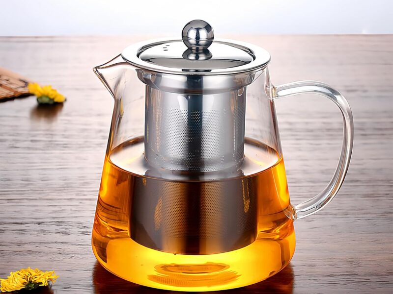Compact Borosilicate Tea Pot with Steel Strainer, 450ml