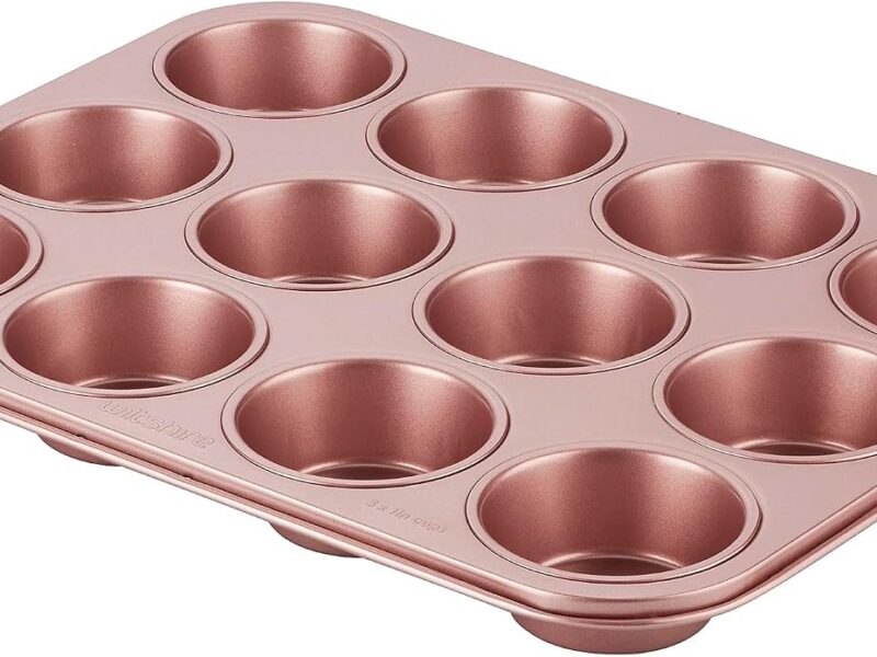 Wiltshire Rose Gold 12-Cup Muffin & Mini Pie Tin