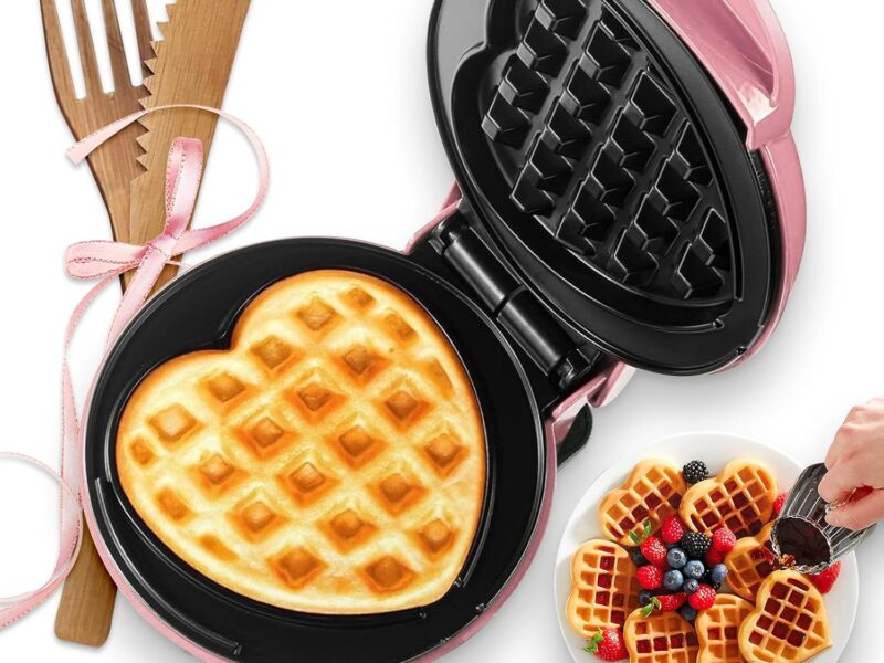 Mini Heart Waffle Maker, 4-Inch Non-Stick Plates