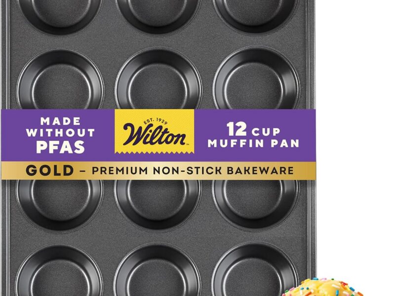 Wilton Perfect Results 12-Cup Cupcake & Muffin Tin