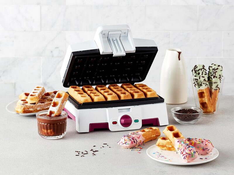 Cuisinart Waffle Dipper Maker, 6 Belgian Sticks