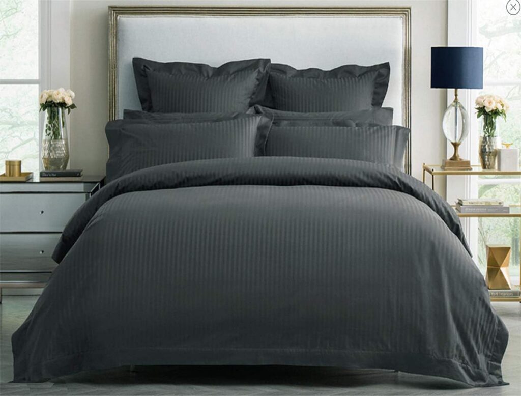 FABRIC FANTASTIC Charcoal Striped Microfibre Quilt Cover Set