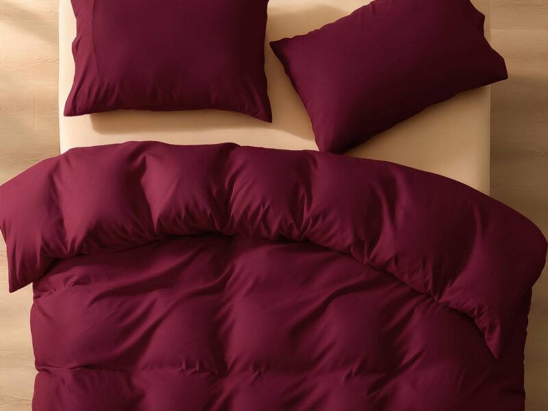 Lovana Burgundy Microfibre Quilt Cover Set