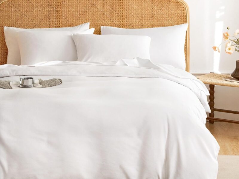 Wake In Cloud White Cotton Quilt Cover Set