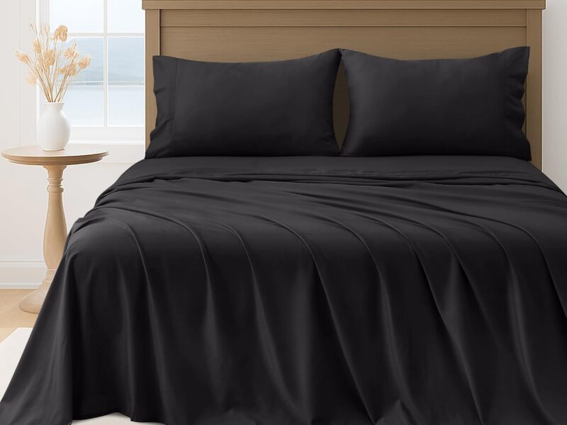 LINENOVA Queen Hotel Quality Microfibre Bed Sheet Set