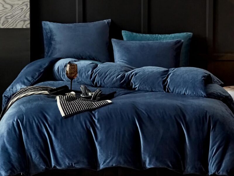 WARMDERN Flannel King Duvet Cover Set