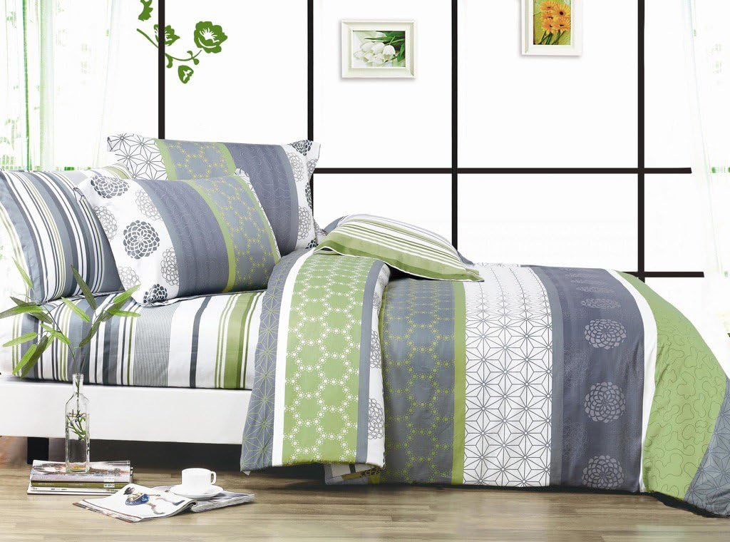 FABRIC FANTASTIC Floral Polyester Quilt Cover Set