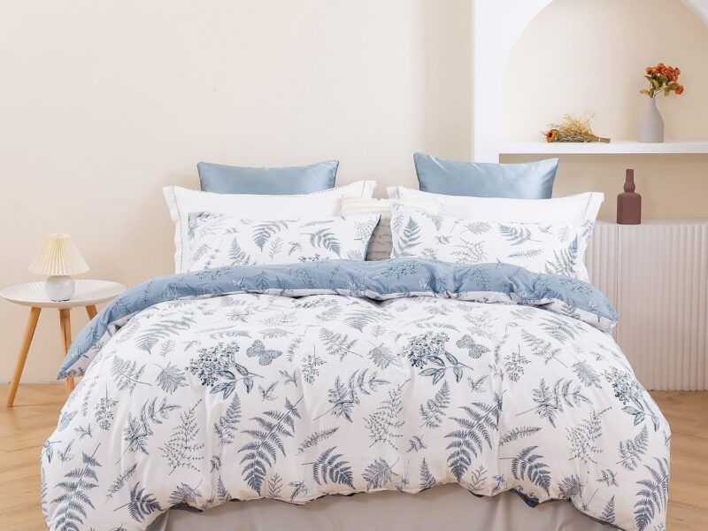 Dreamaker Daphne Reversible Cotton Quilt Cover Set