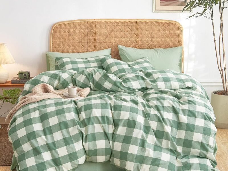 Wake In Cloud Checkered King Quilt Cover Set