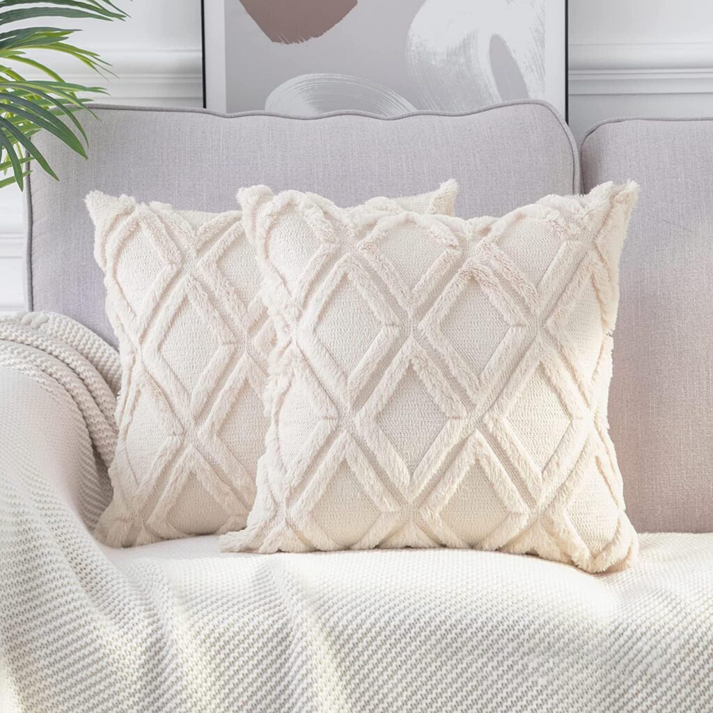 CJWLKJ Faux Fur Cushion Covers, Set of 2