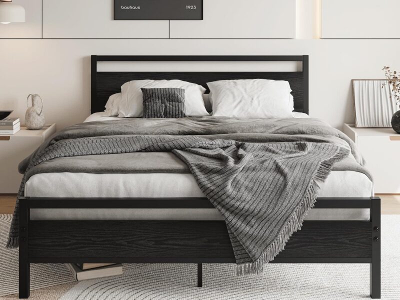 VERFARM Queen Black Metal Bed Frame